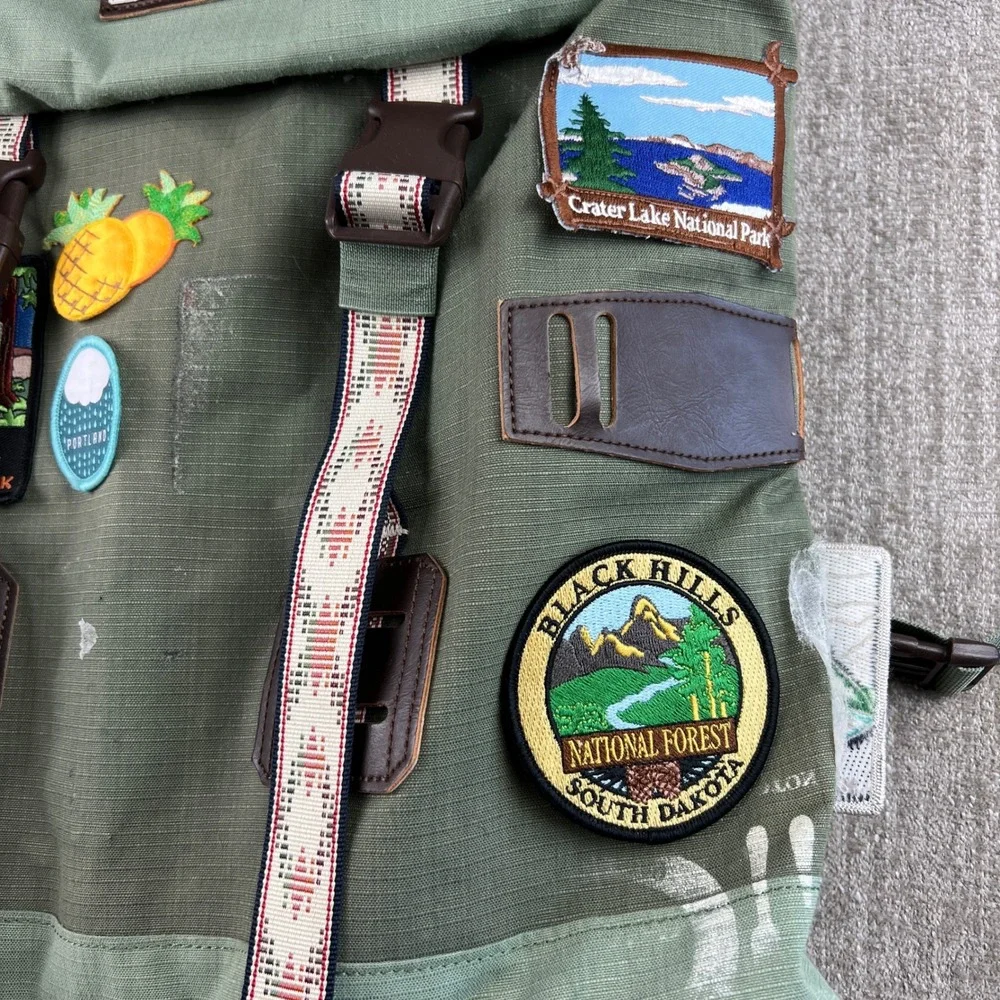 Burton Tinder Backpack Sage Green National‎ Park Patches Rucksack 25L Ripstop